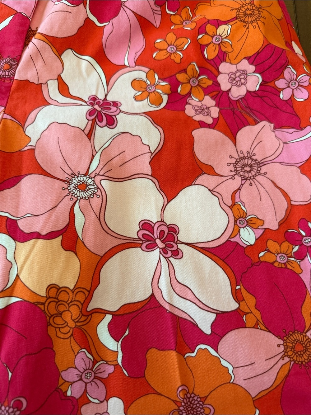 NWOT-Talbots Floral Capris in Pink, Orange and Red Size 16P - Picture 10 of 12